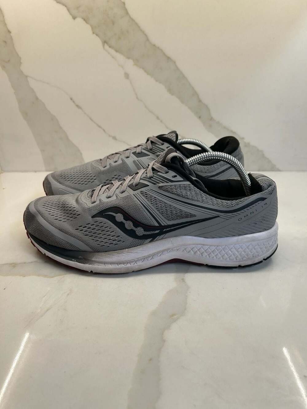 Saucony Omni 21 Mens Running Sneakers (Size: 10.5)